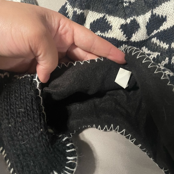 Binnies - Picture 3 of 3